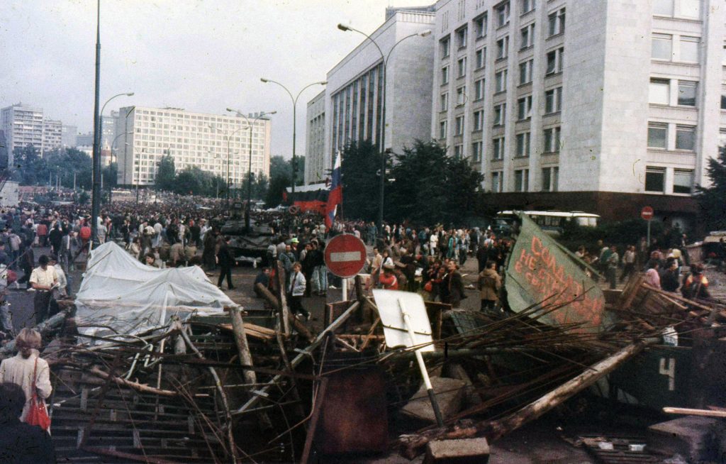 Распад СССР: причины, течение и последствия распада 1990-1992 годов